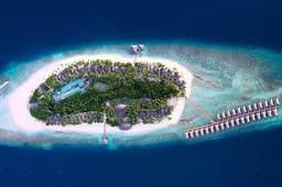 Dreamland The Unique Sea & Lake Resort / Spa